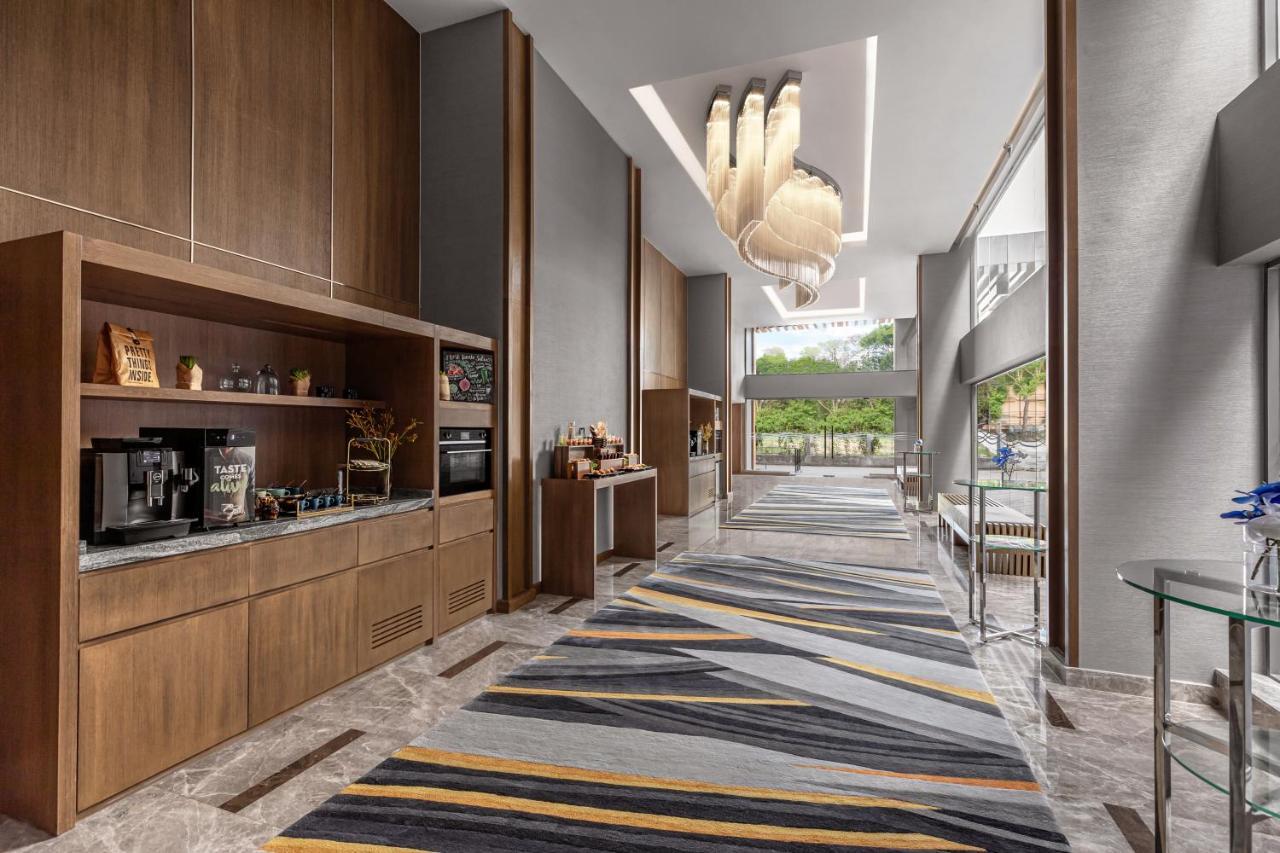 Courtyard By Marriott North Pattaya Hotel Екстериор снимка
